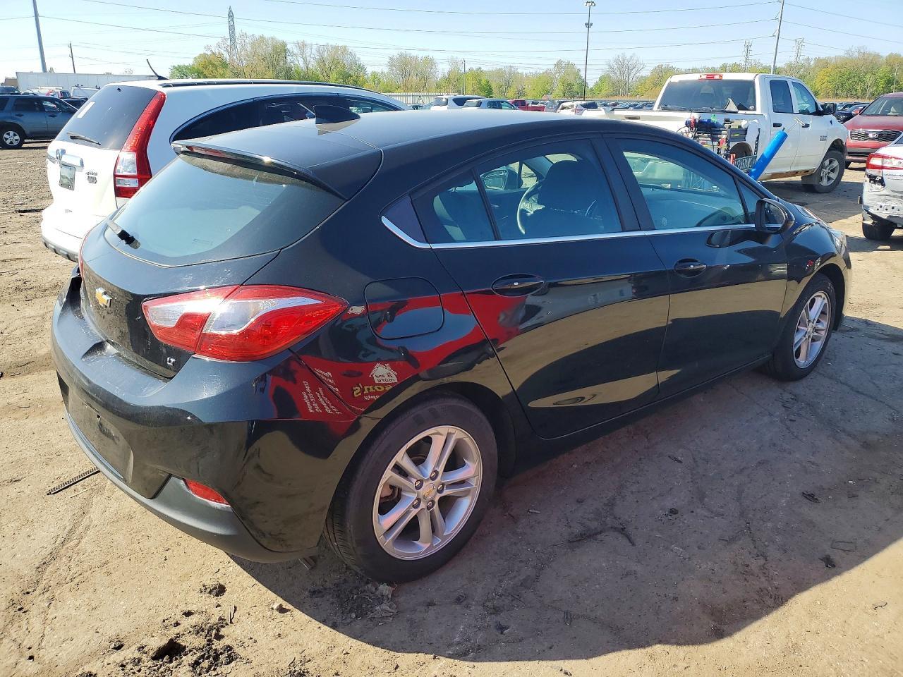 2017 Chevrolet Cruze Lt - Фото 3