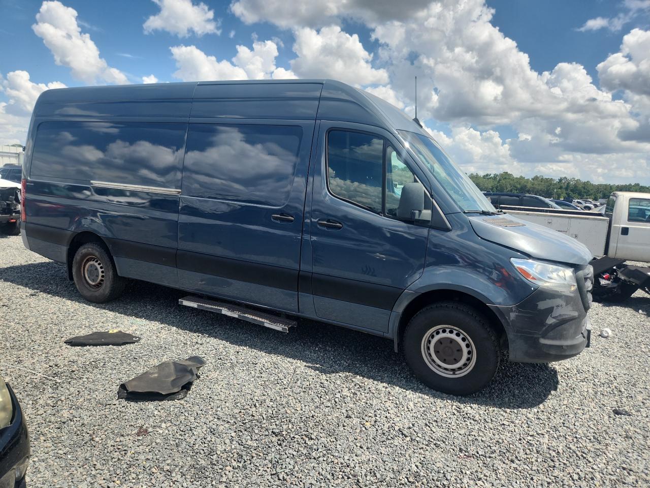 2019 Mercedes Benz Sprinter 2500 Delivery Van - Image 4
