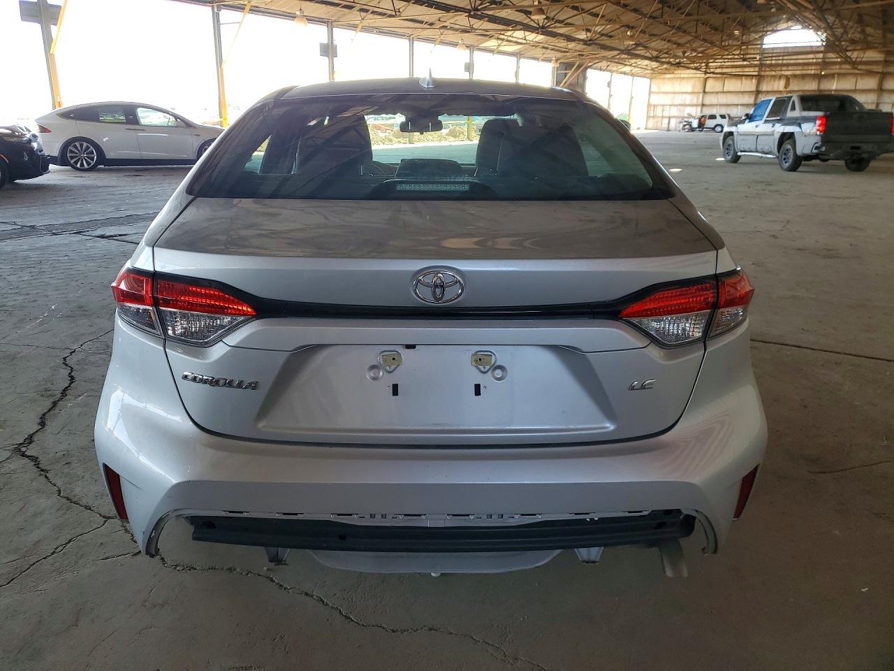 2024 Toyota Corolla Le - Фото 6
