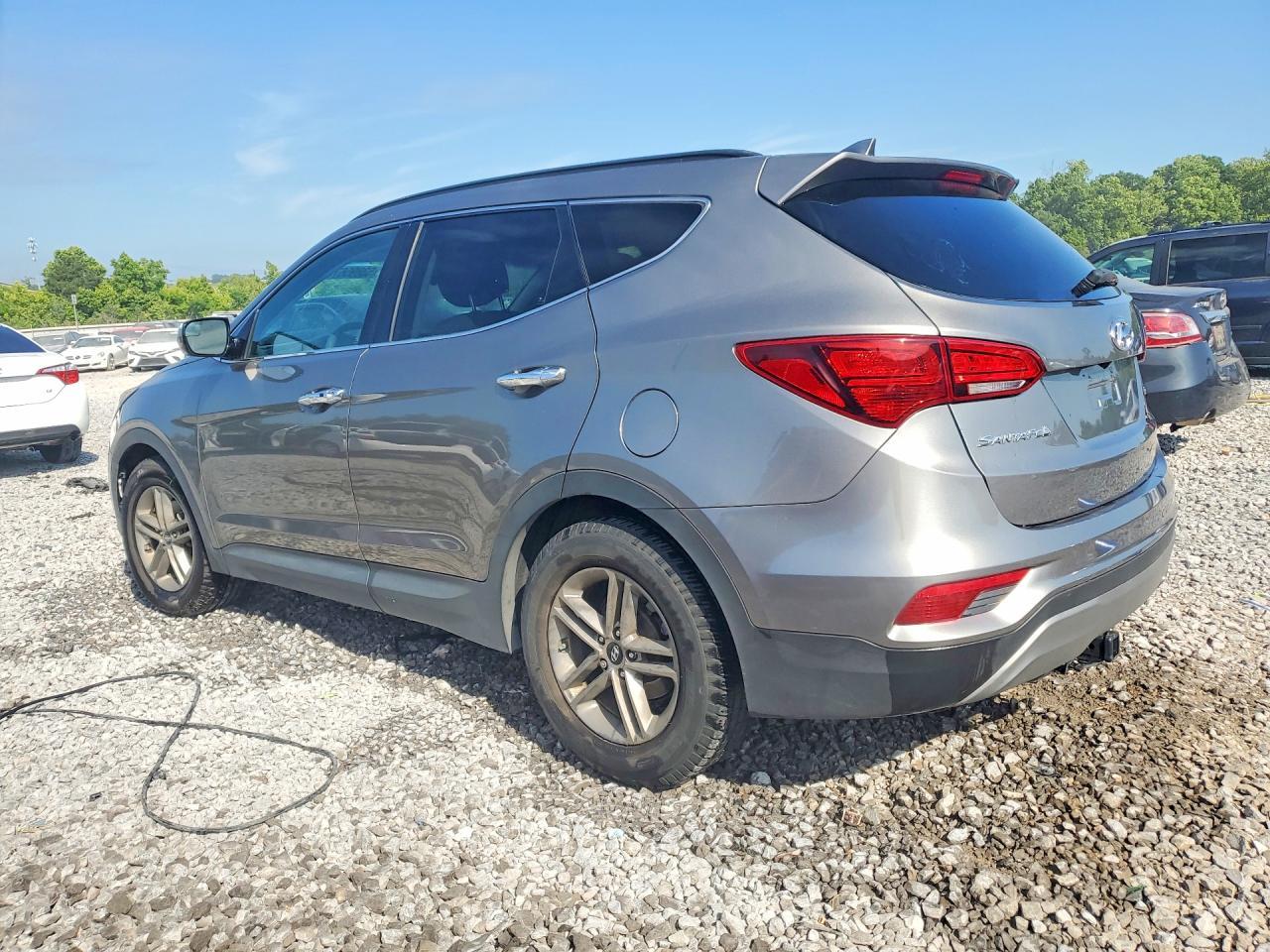 2018 Hyundai Santa Fe Sport 2.4L - Фото 2