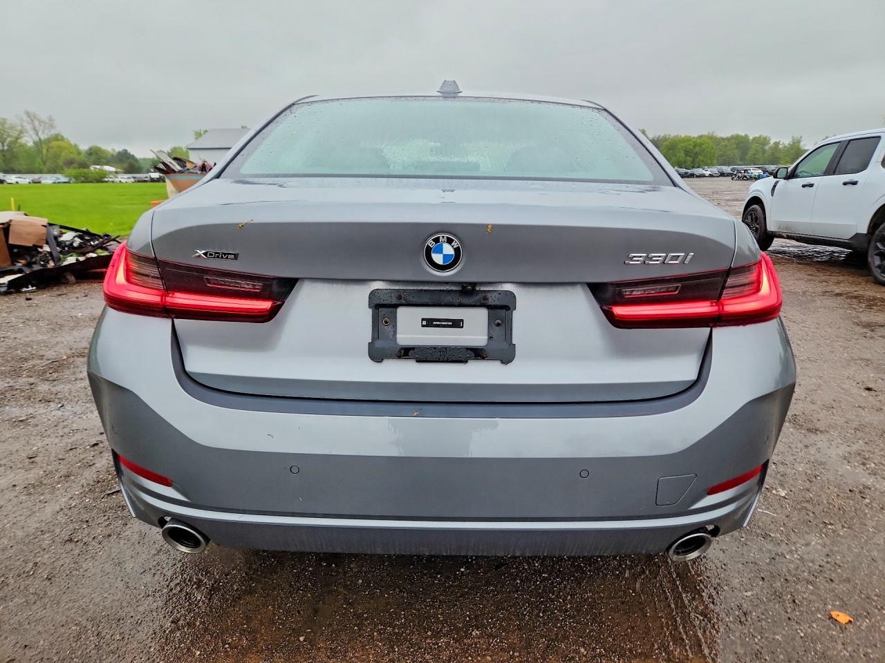 2024 BMW 330Xi - Image 6