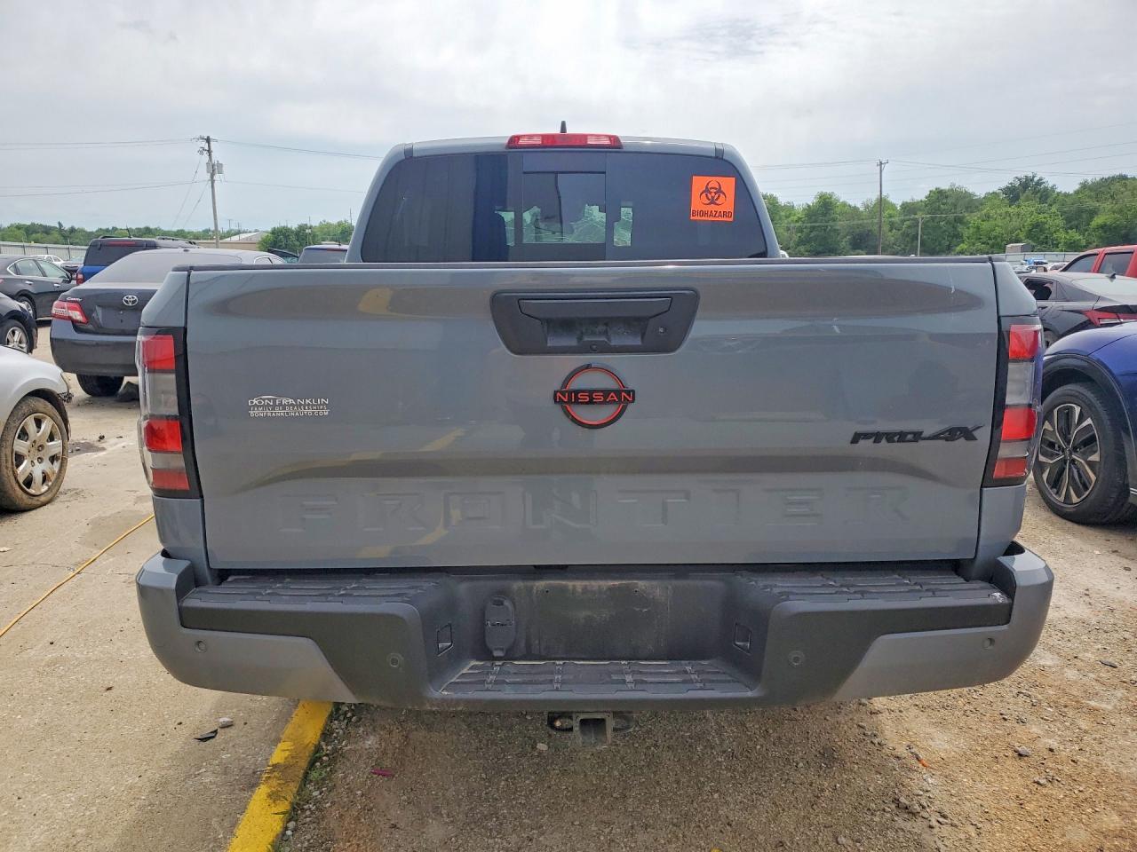 2024 Nissan Frontier Pro-4X - Фото 6