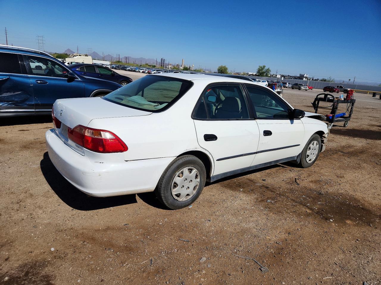 1998 Honda Accord Dx - Image 3