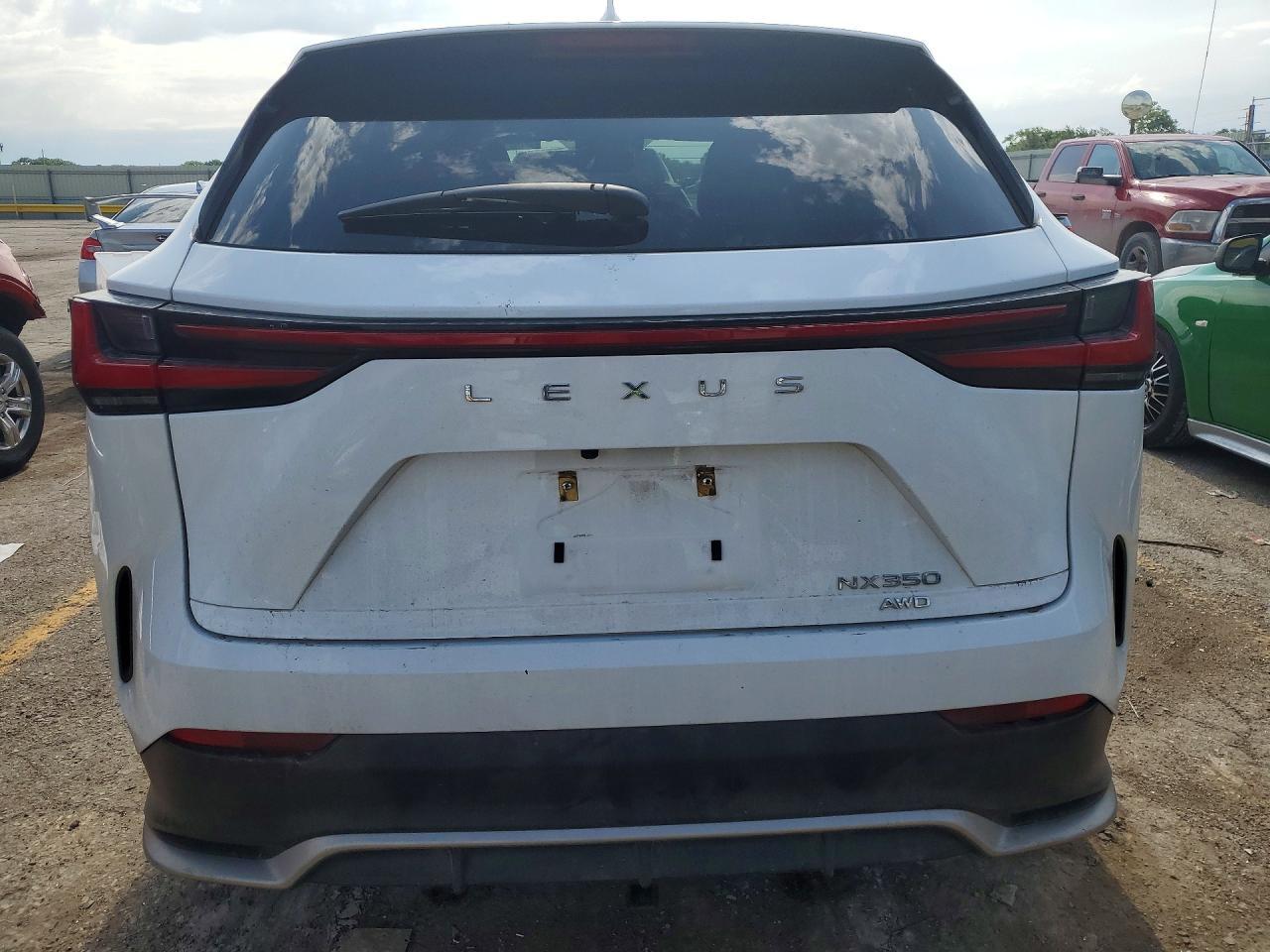 2023 Lexus Nx 350 - Image 6