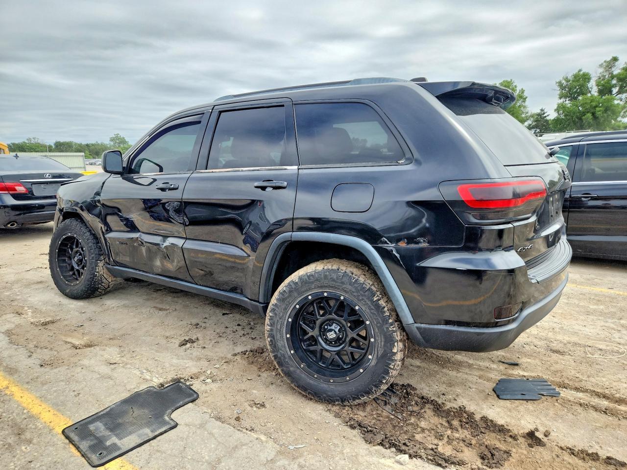 2014 Jeep Grand Cherokee Laredo - Фото 2