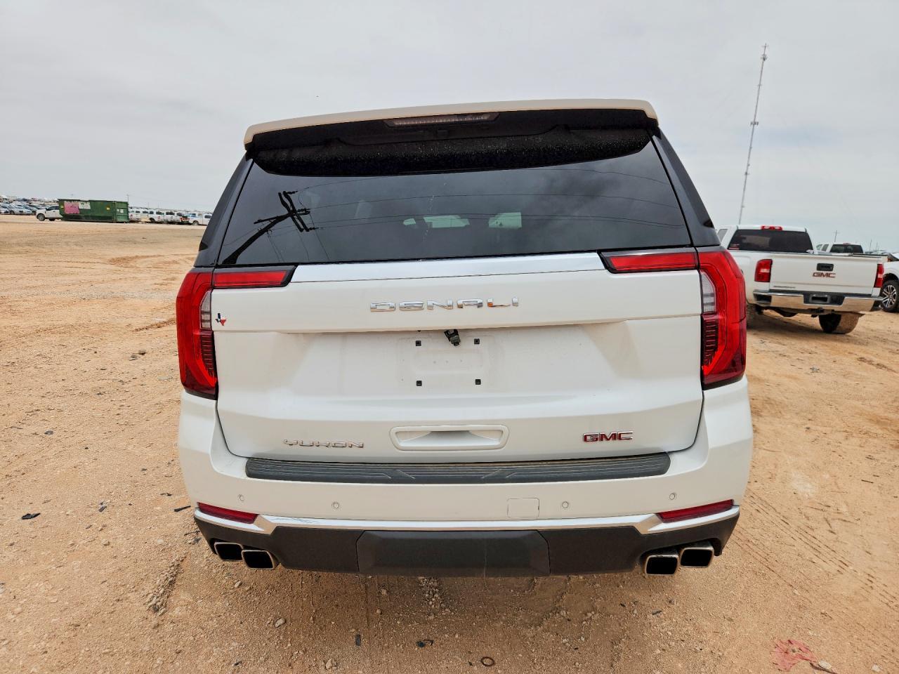 2025 GMC Yukon Xl Denali - Image 6