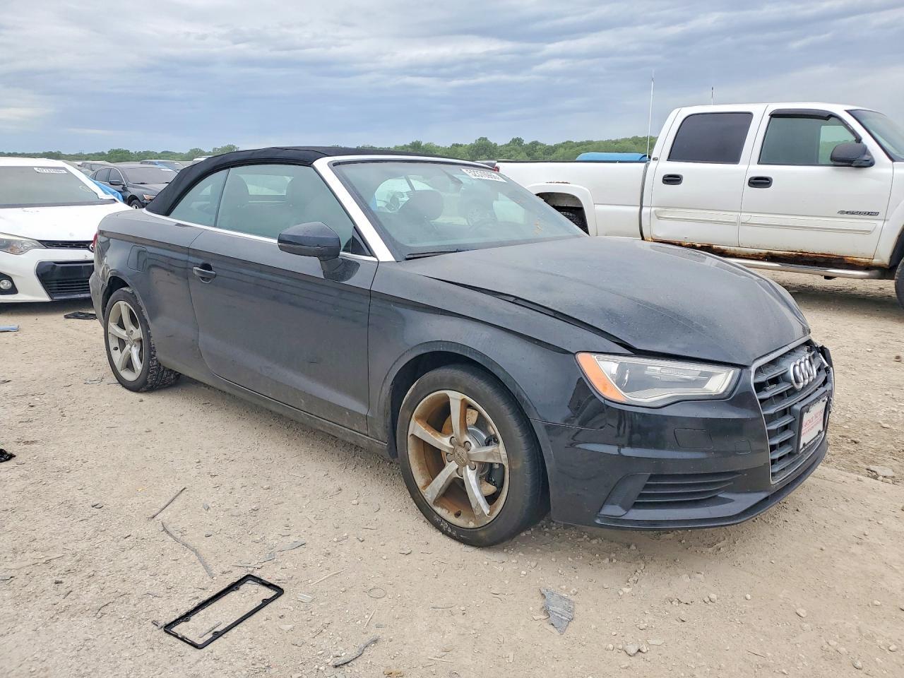 2015 Audi A3 Premium - Image 4