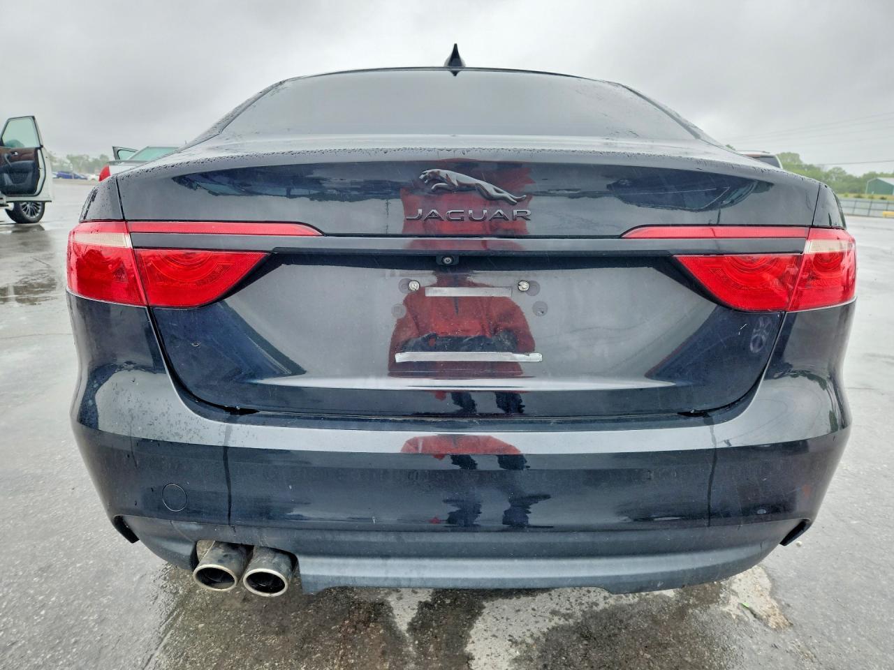 2017 Jaguar Xf Premium - Фото 6
