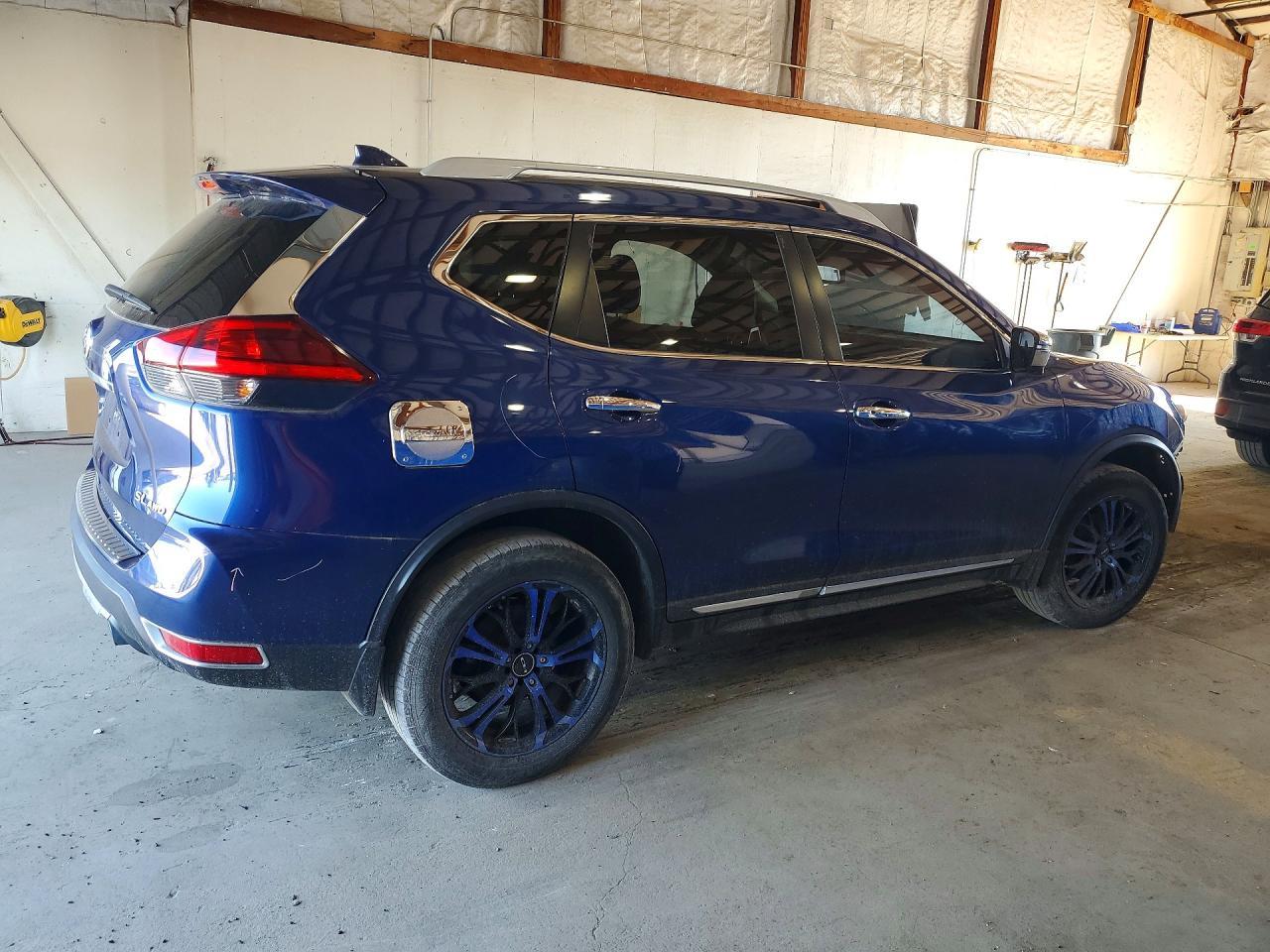 2017 Nissan Rogue S - Фото 3