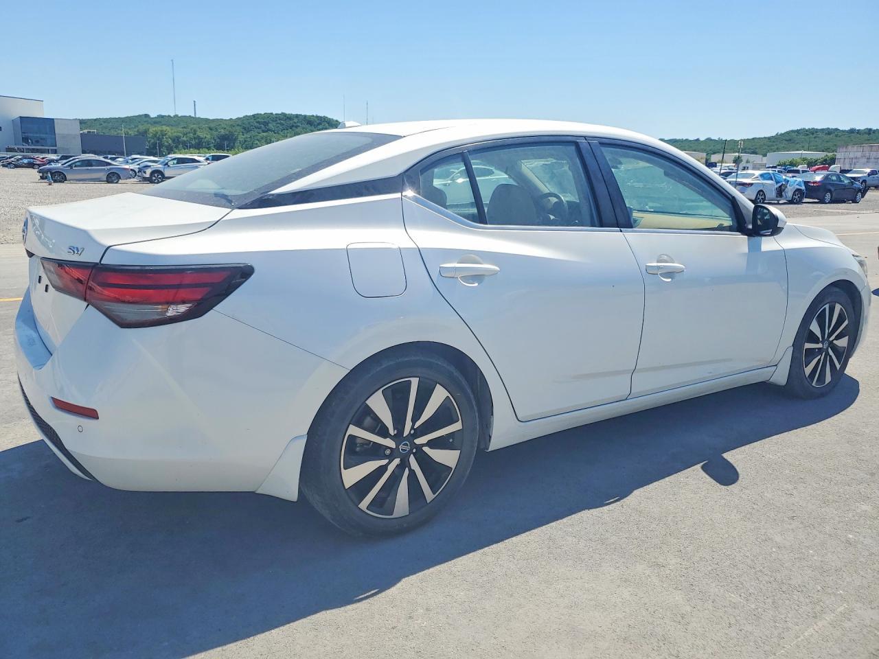 2022 Nissan Sentra Sv - Фото 3