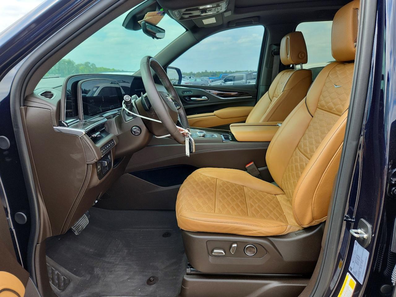 2024 Cadillac Escalade Esv Sport - Image 7