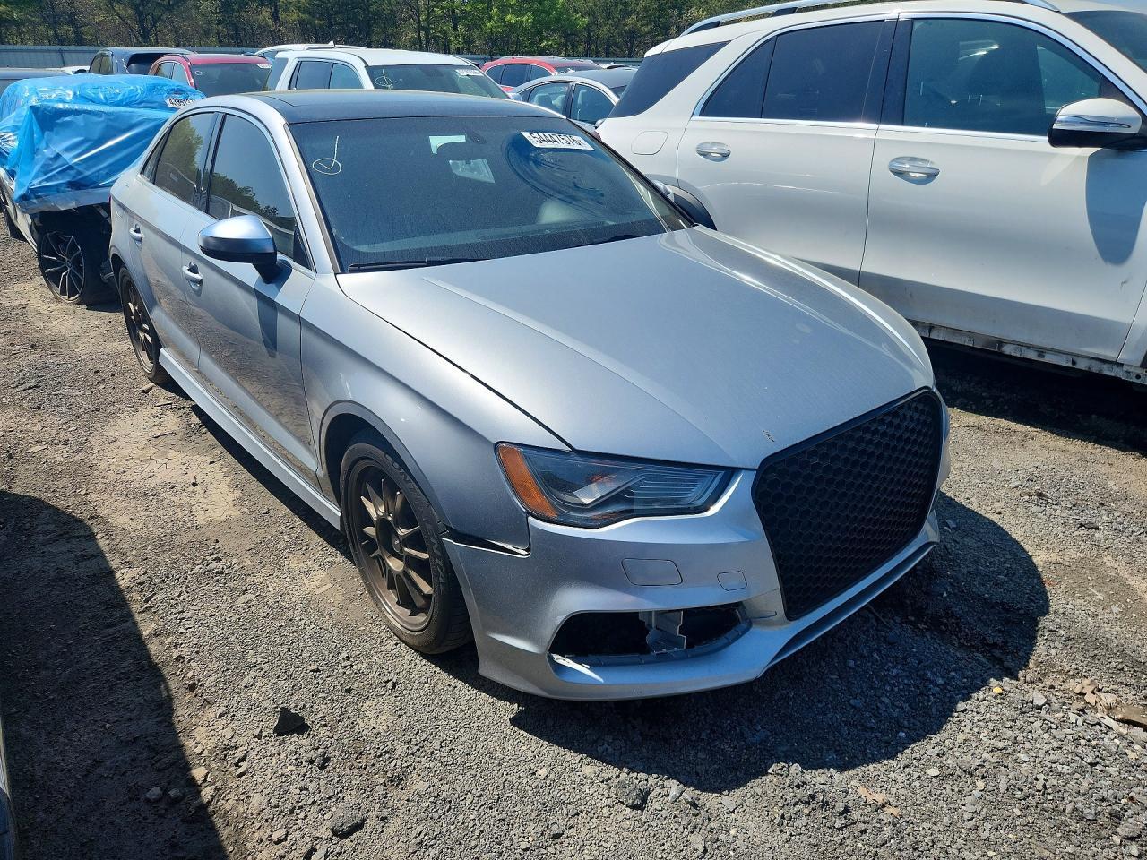 2015 Audi S3 Premium Plus - Фото 4