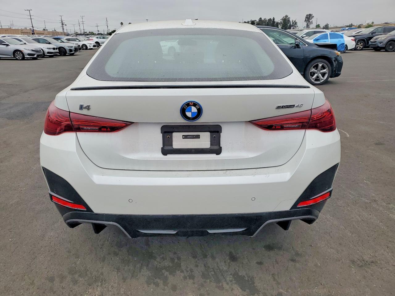 2025 BMW I4 Edrive 40 - Фото 6