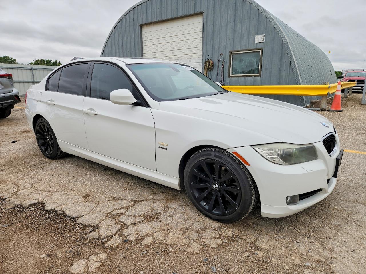 2011 BMW 328 Xi - Фото 4