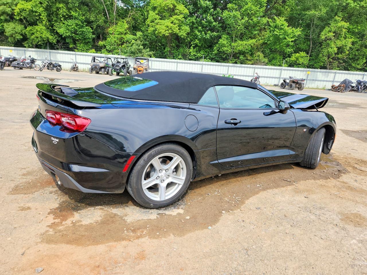 2023 Chevrolet Camaro Ls - Фото 3