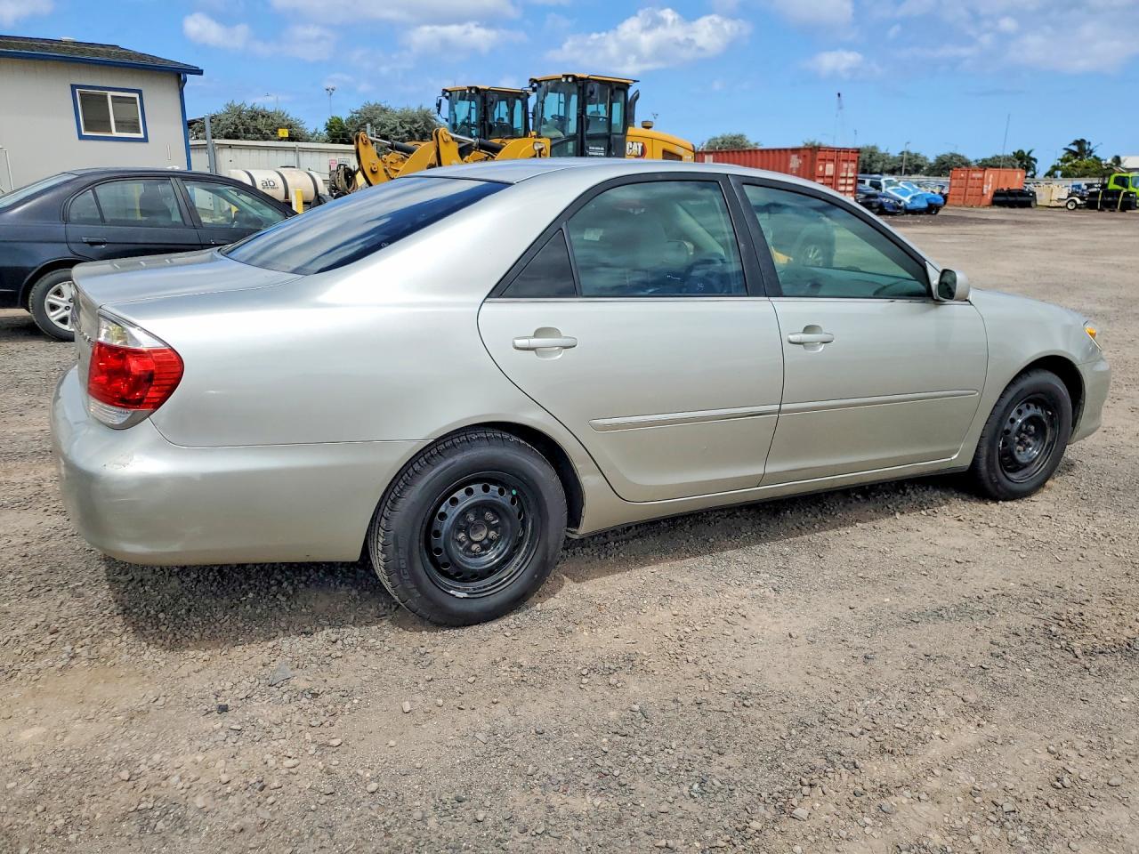 2005 Toyota Camry Standard - Фото 3