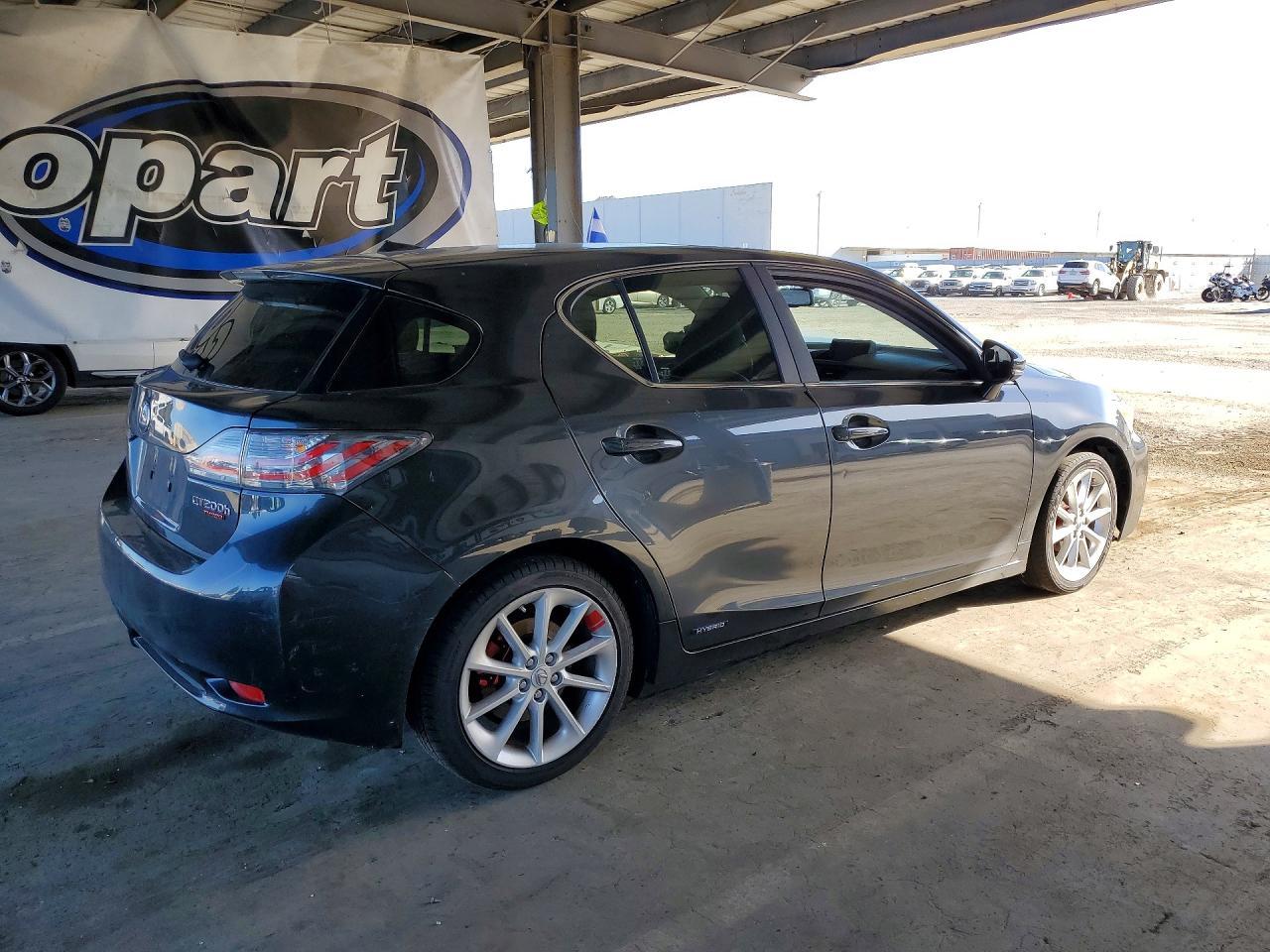 2011 Lexus Ct 200 - Фото 3