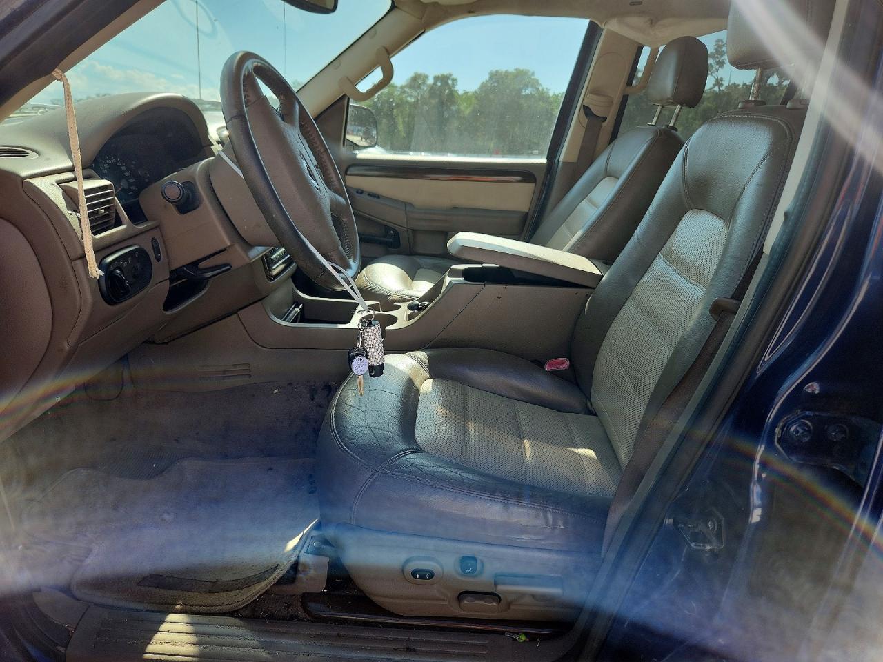 2005 Ford Explorer Eddie Bauer - Фото 7