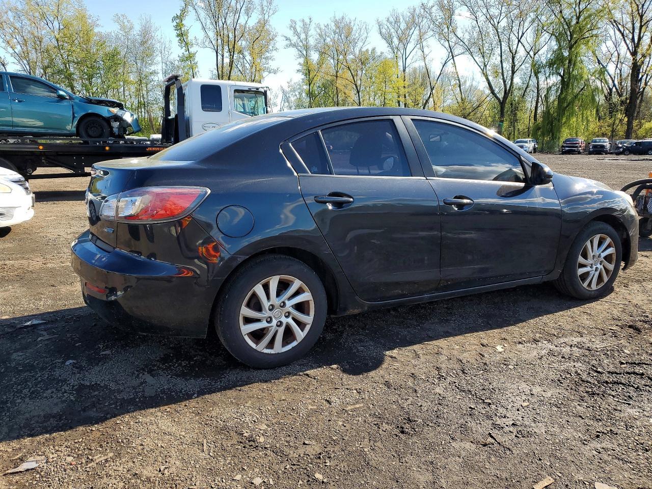 2012 Mazda 3 I - Image 3