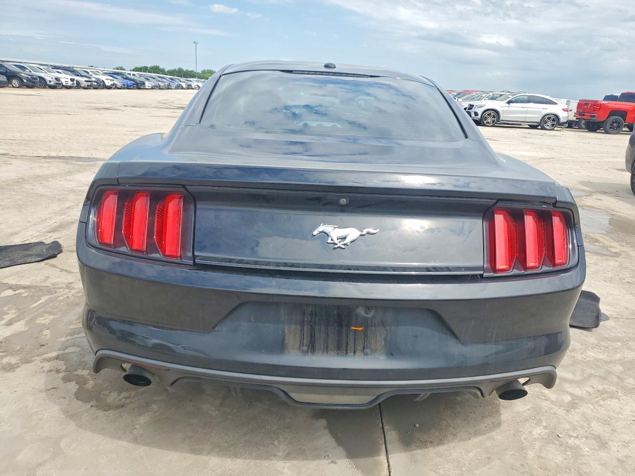 2017 Ford Mustang - Image 6