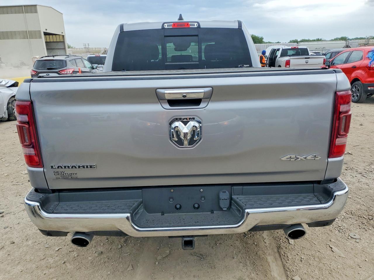 2022 Ram 1500 Laramie - Image 6