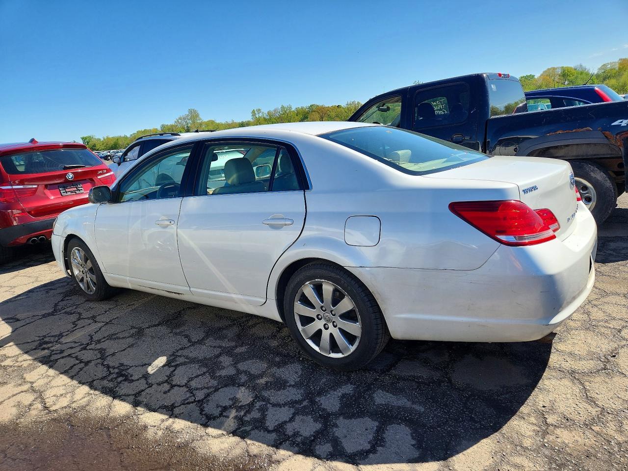 2005 Toyota Avalon Xls - Фото 2