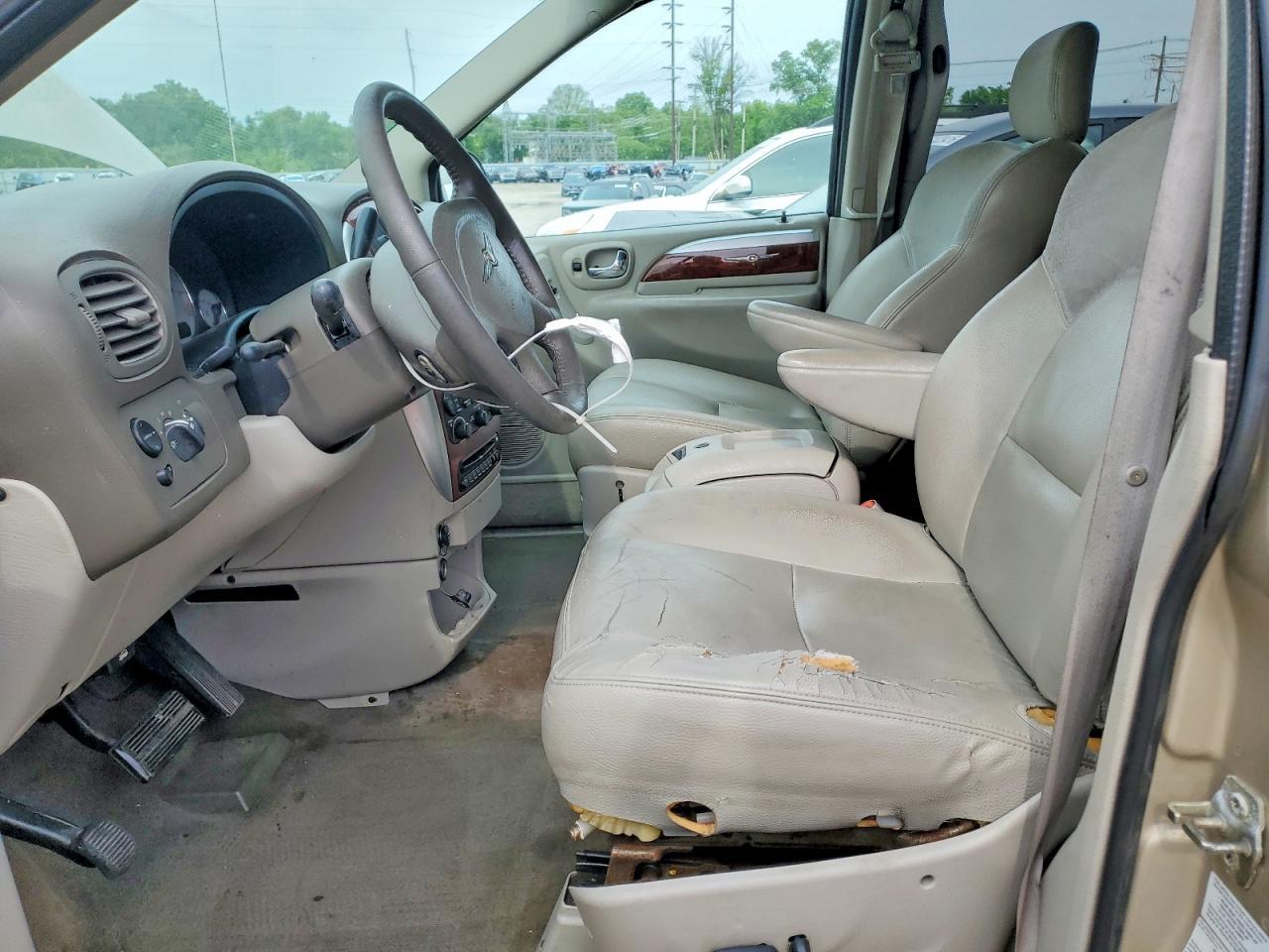 2005 Chrysler Town & Country Limited - Фото 7
