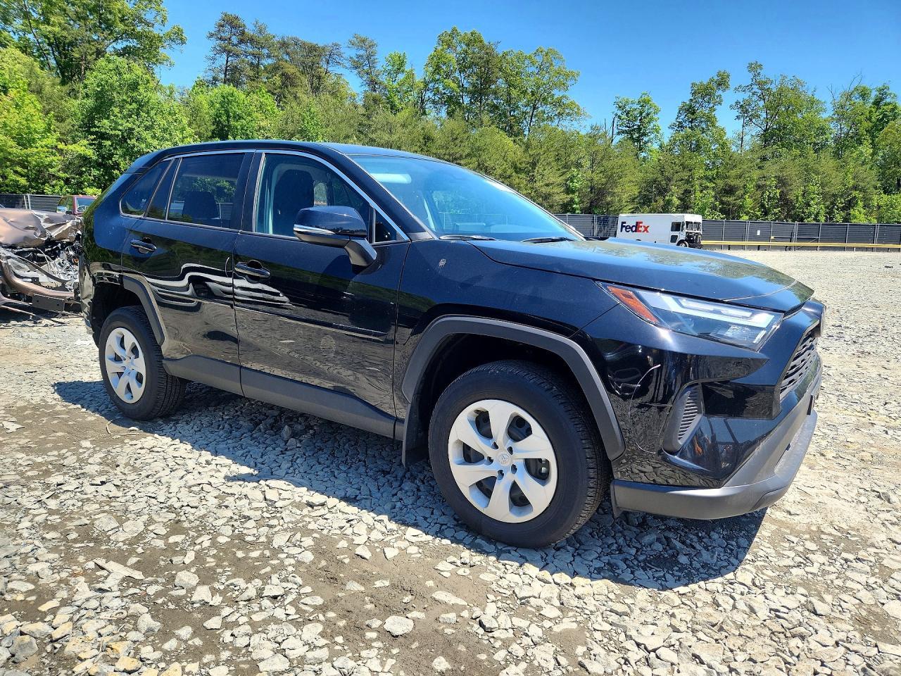 2025 Toyota Rav4 Le - Фото 4