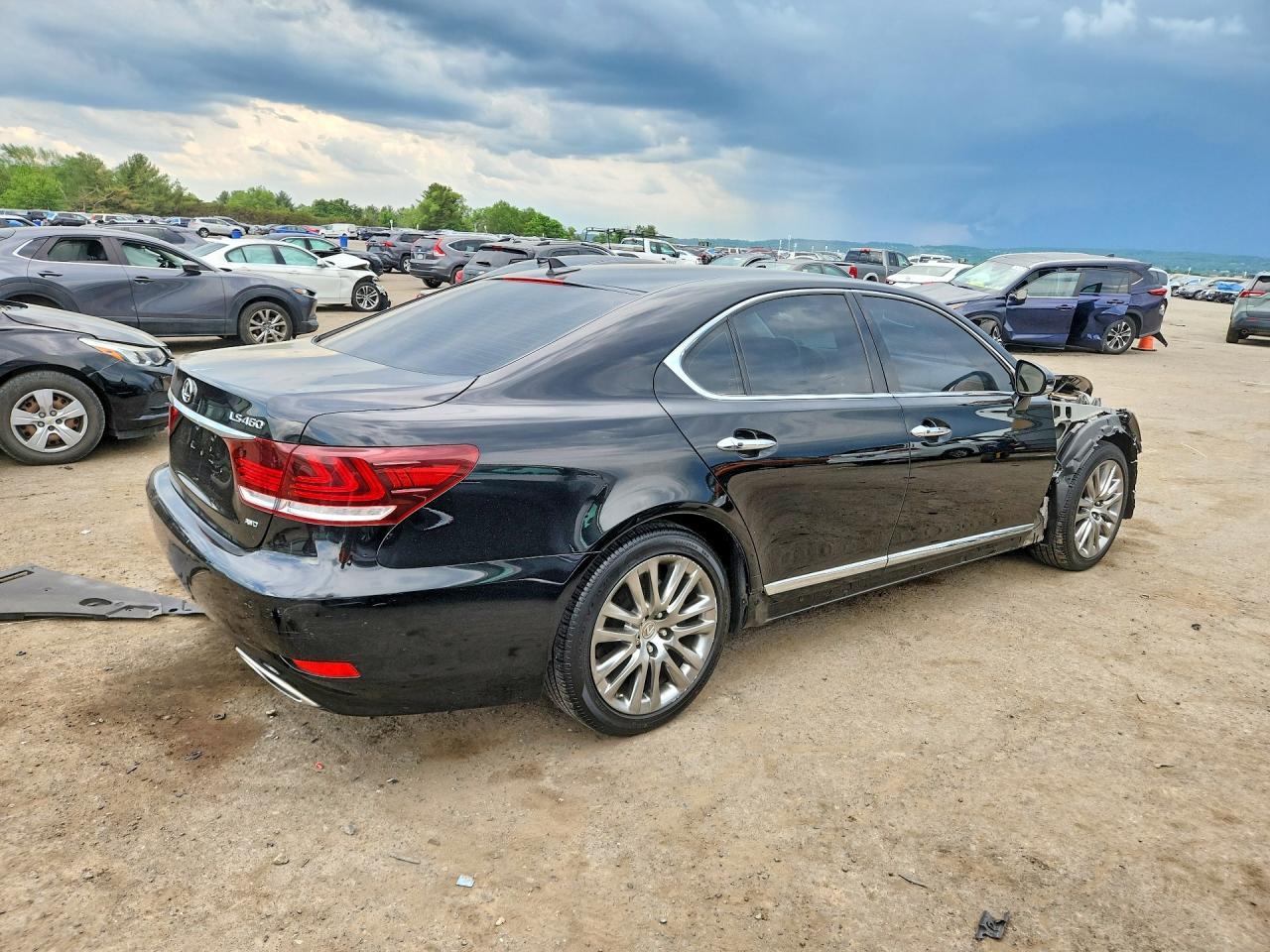 2013 Lexus Ls 460 - Image 3