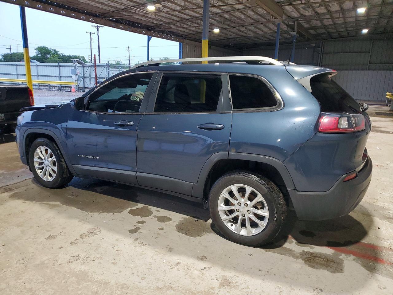 2019 Jeep Cherokee Latitude - Фото 2