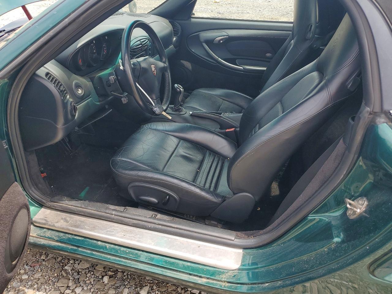 2001 Porsche Boxster - Image 7