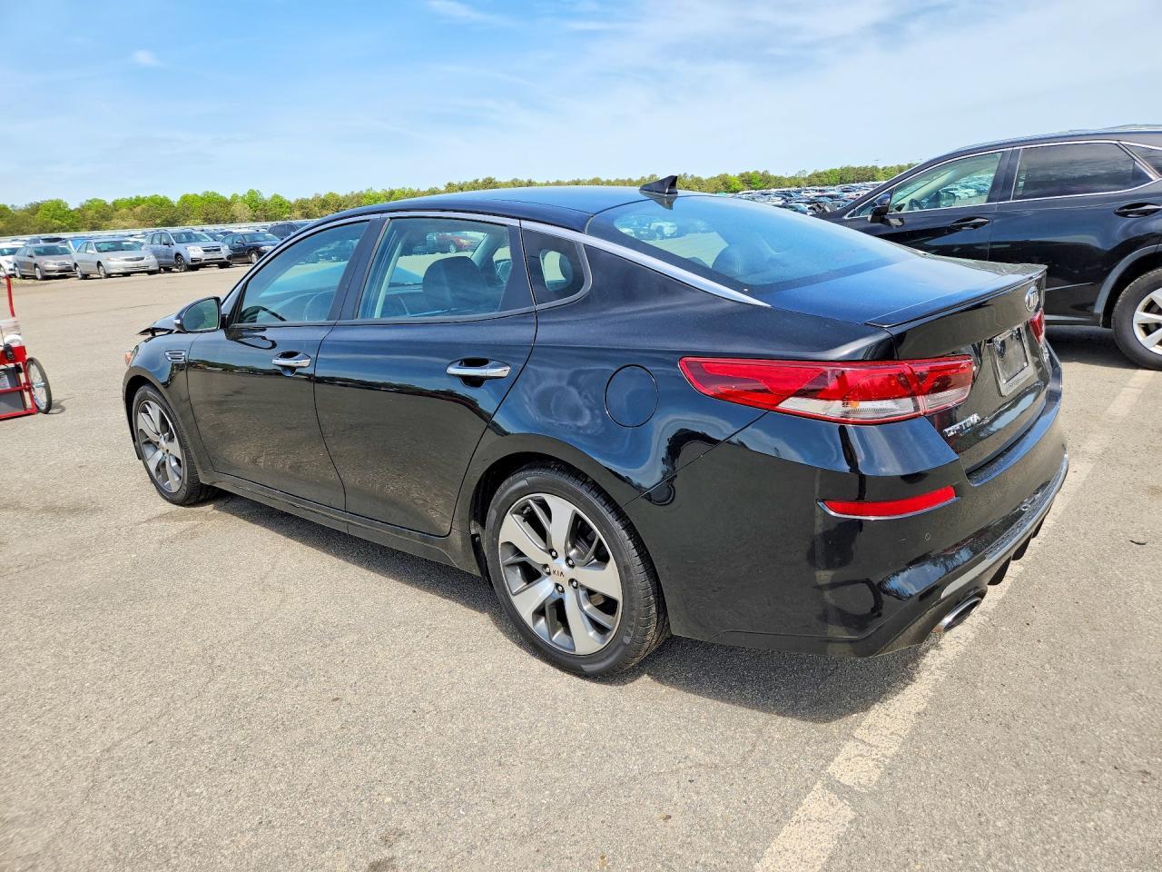 2020 Kia Optima S - Image 2
