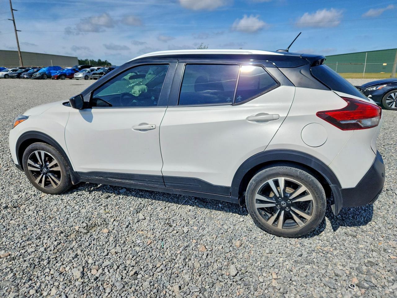 2020 Nissan Kicks Sv - Фото 2