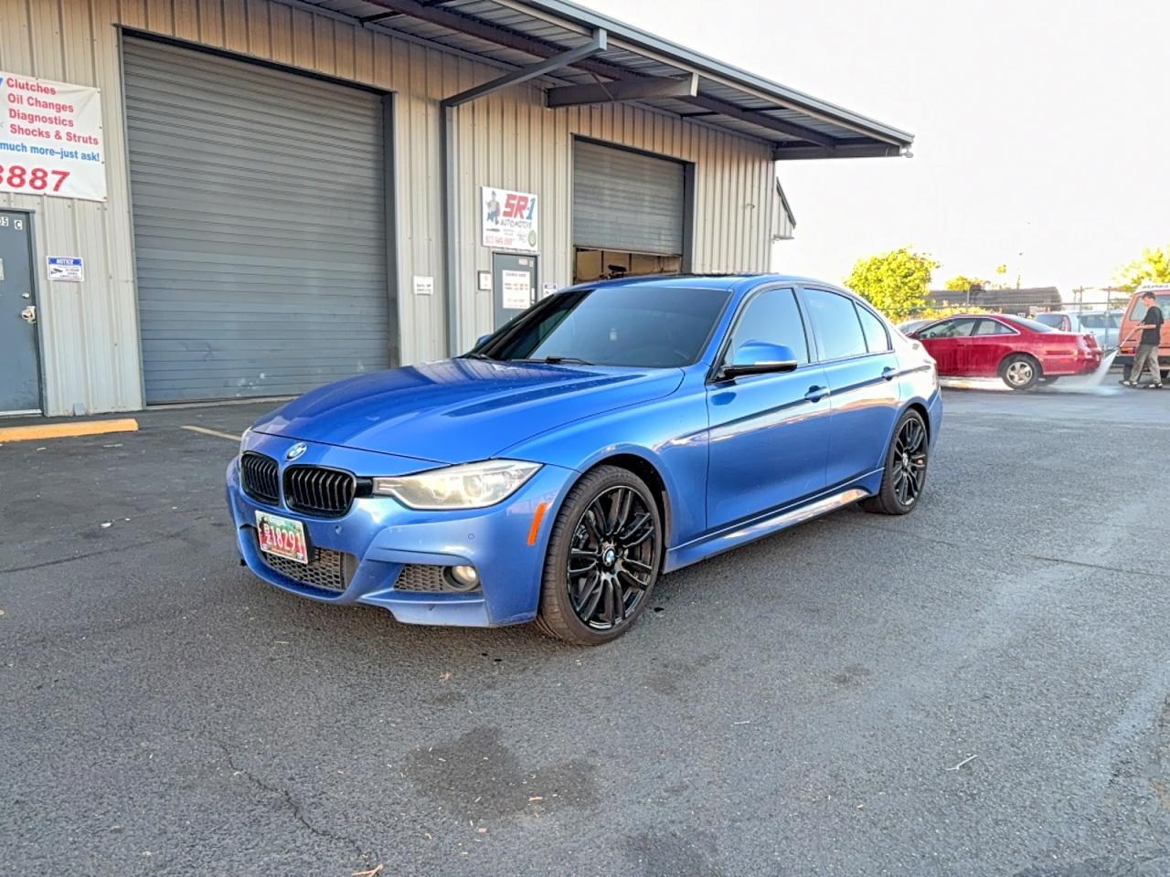 2015 BMW 335 I - Image 2