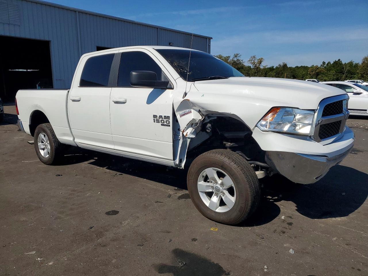 2021 Ram 1500 Classic Slt - Фото 4