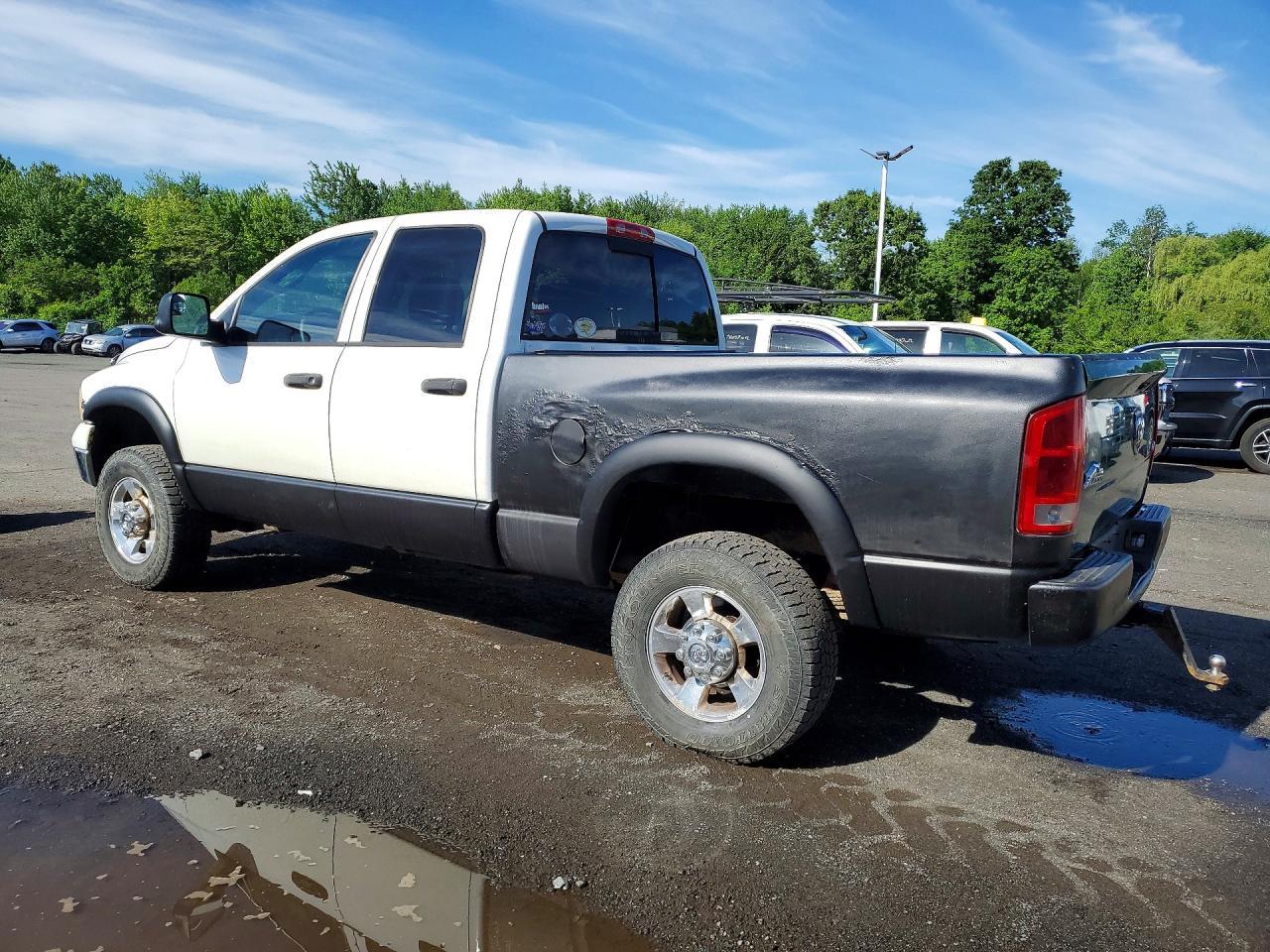 2005 Dodge Ram 2500 St - Фото 2