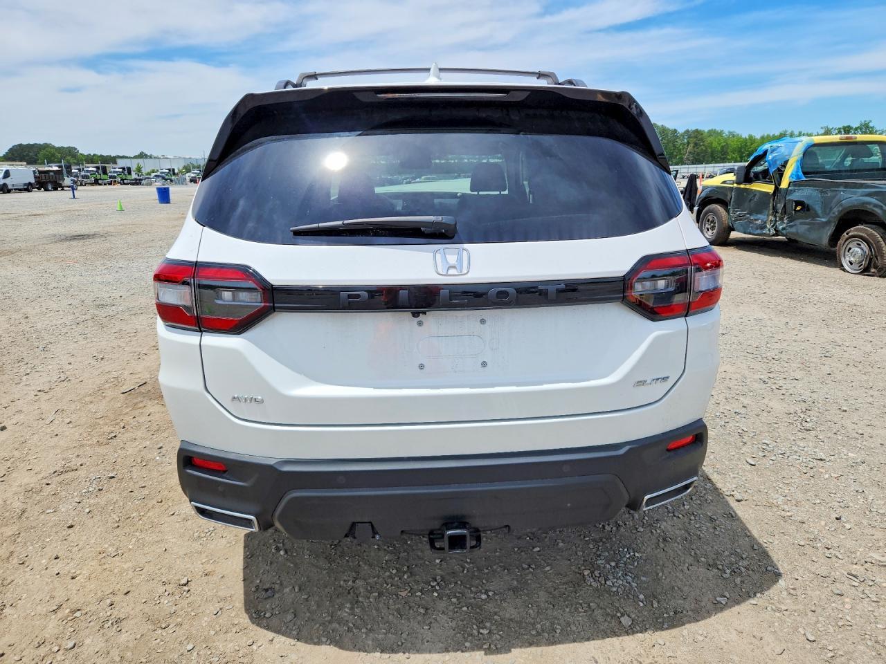 2024 Honda Pilot Elite - Фото 6