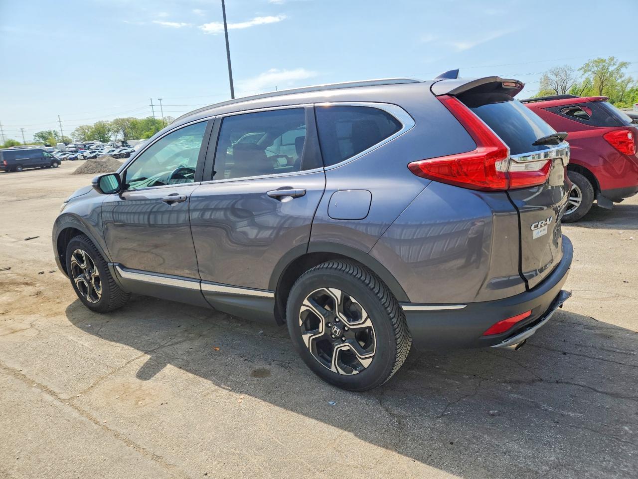 2017 Honda Cr-V Touring - Image 2