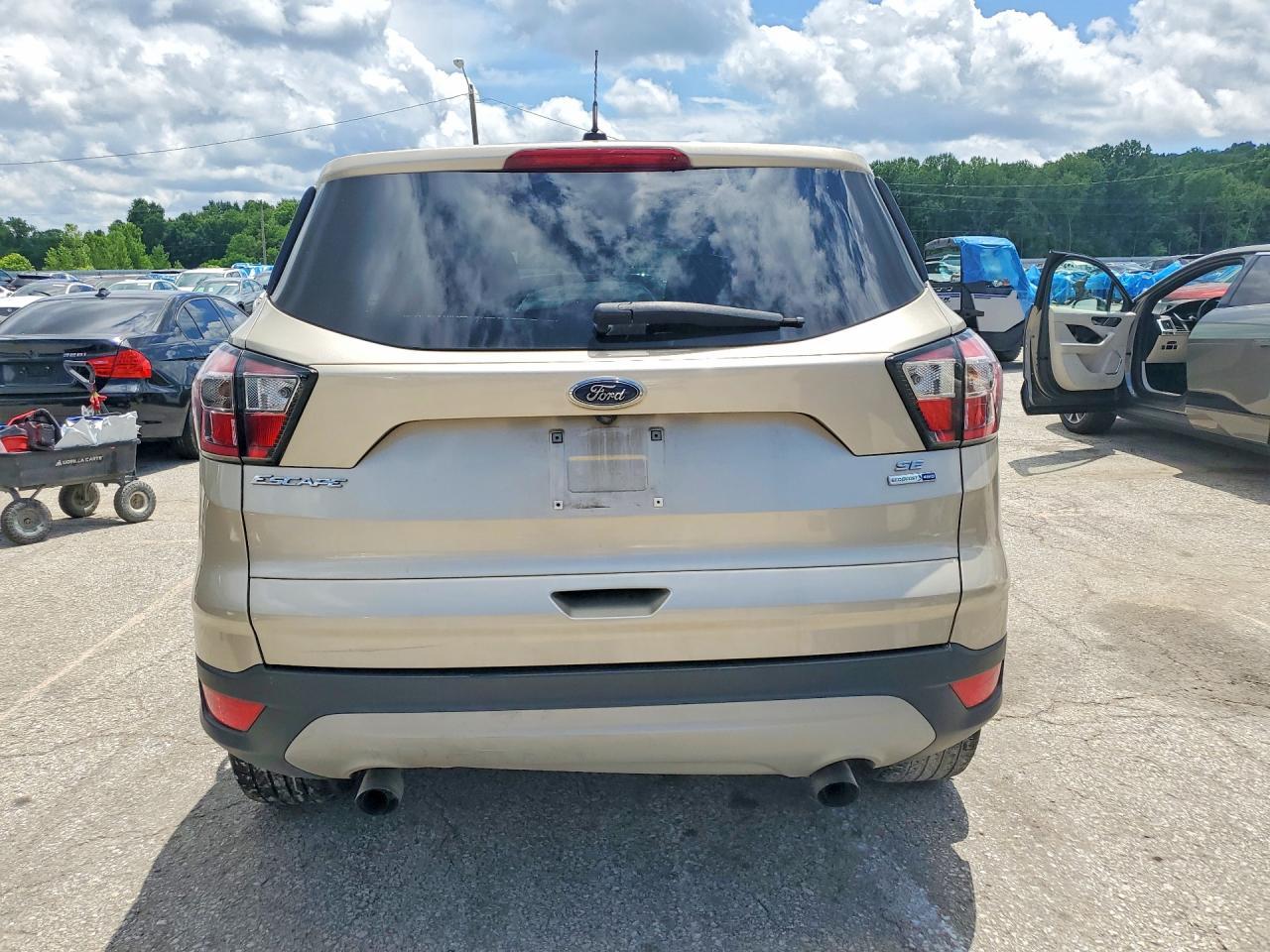 2017 Ford Escape Se - Фото 6