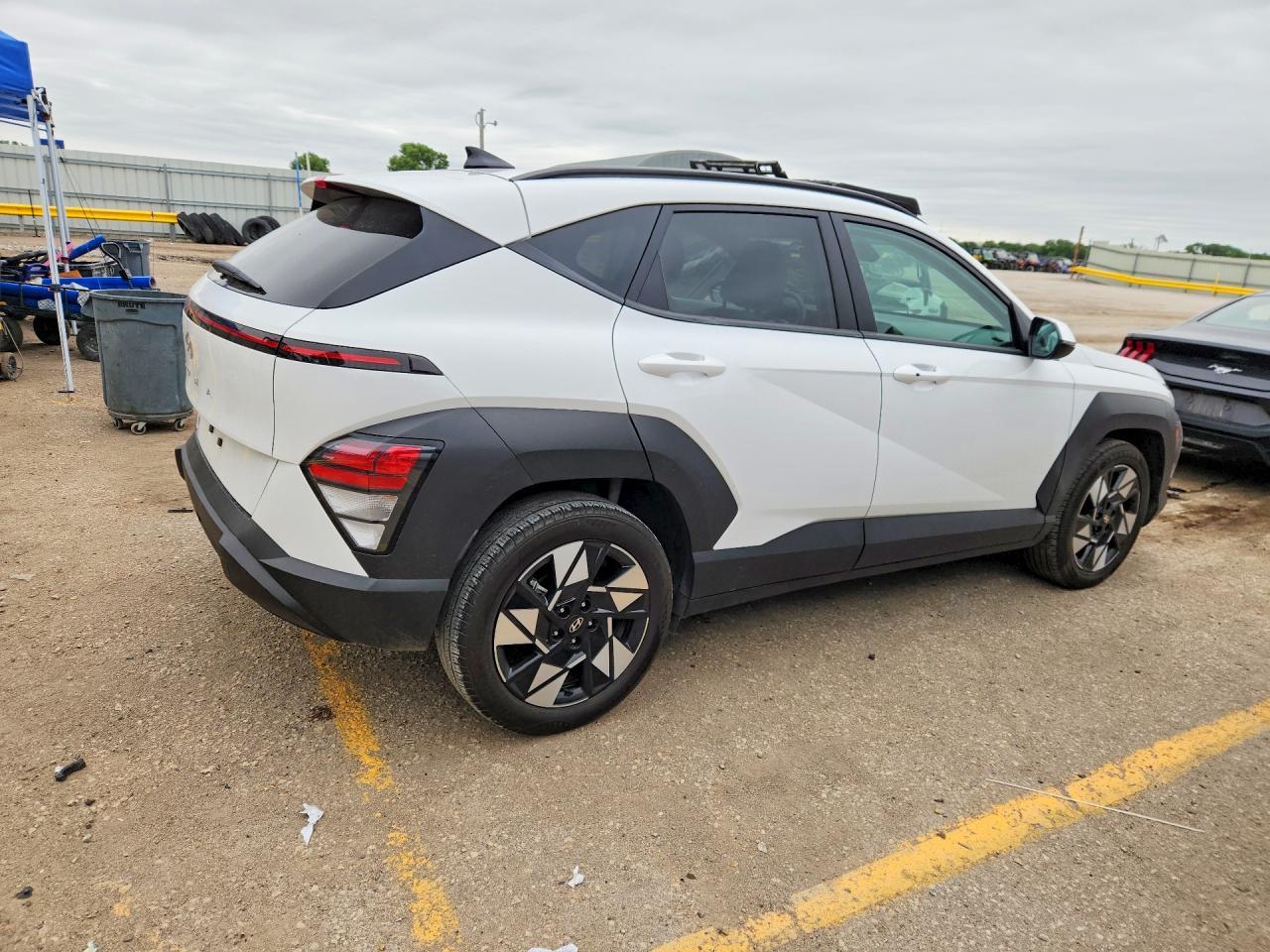 2025 Hyundai Kona - Image 3