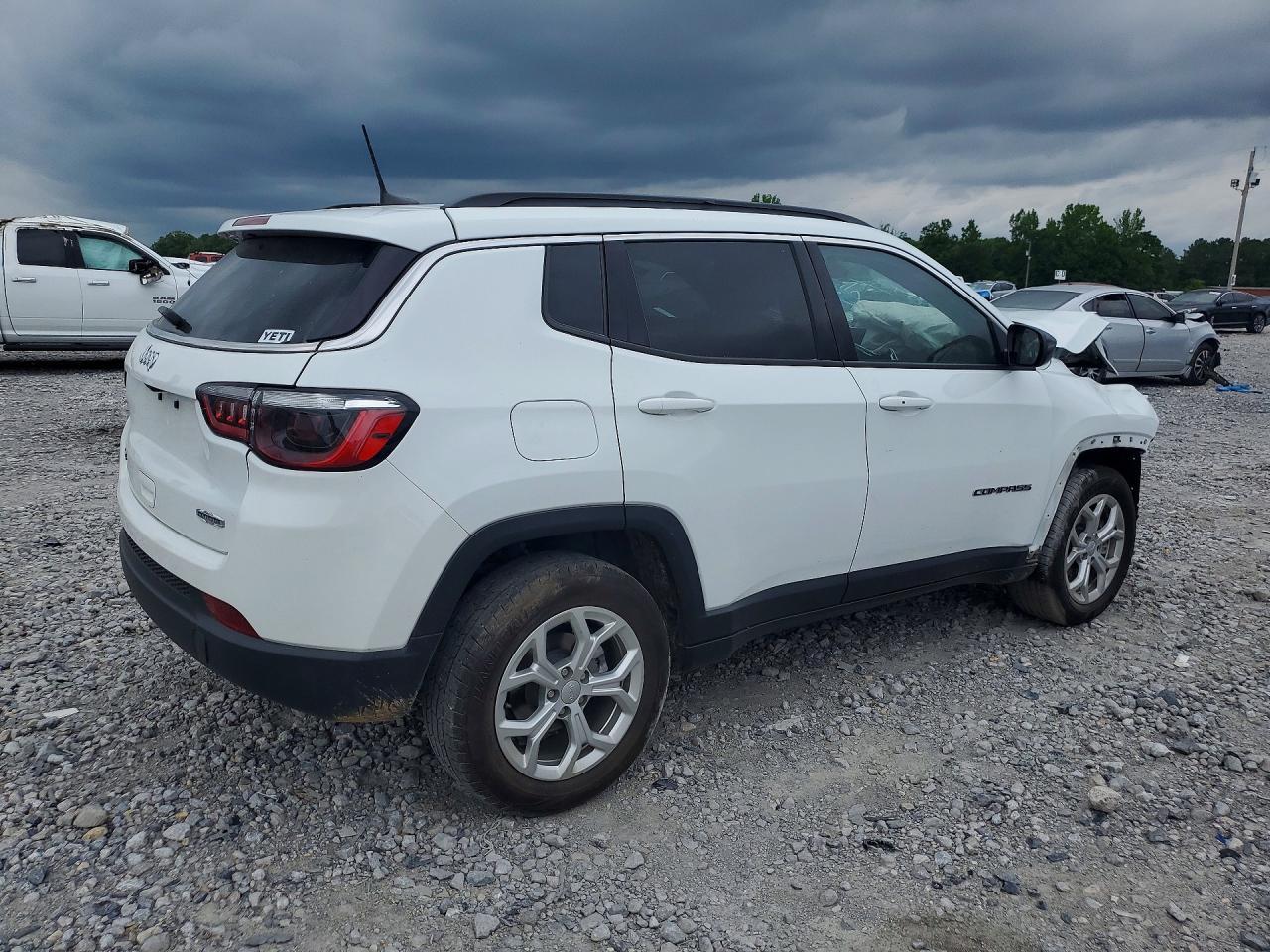 2024 Jeep Compass Latitude - Фото 3