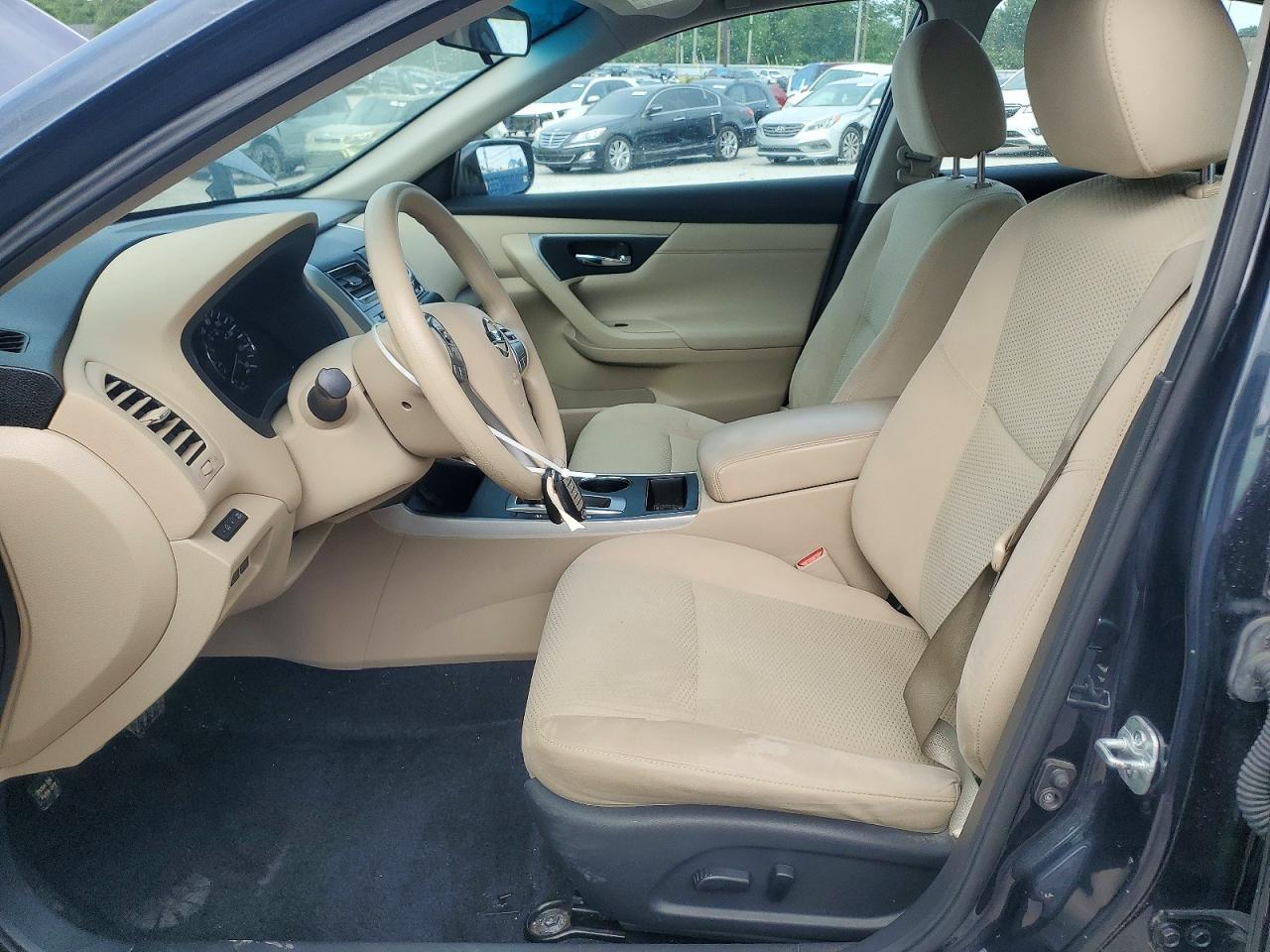 2015 Nissan Altima 2.5 S - Фото 7
