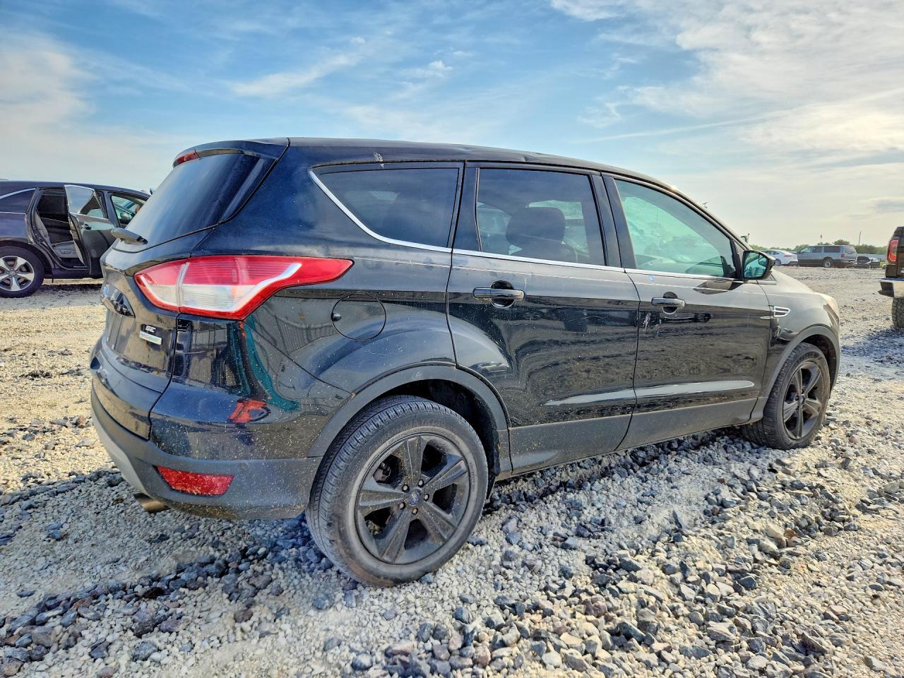 2014 Ford Escape Se - Фото 3