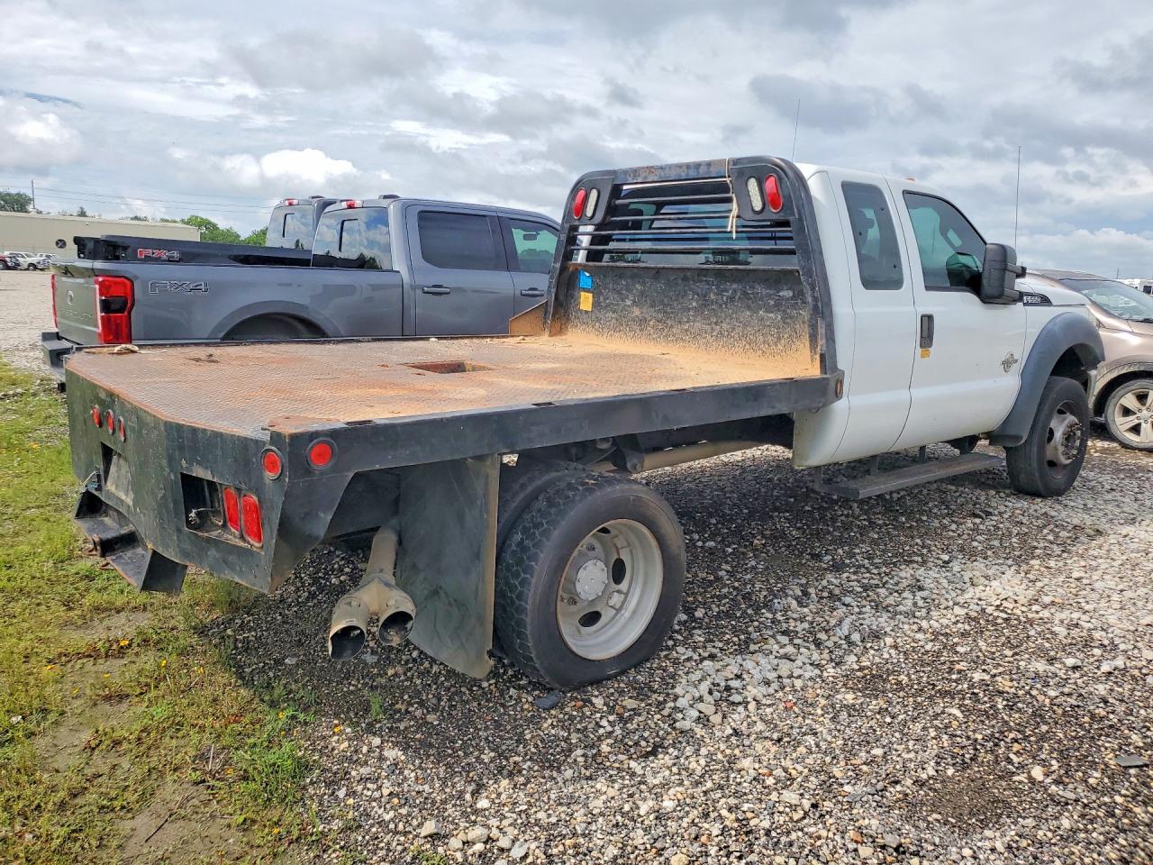 2016 Ford F550 Super Duty - Image 3