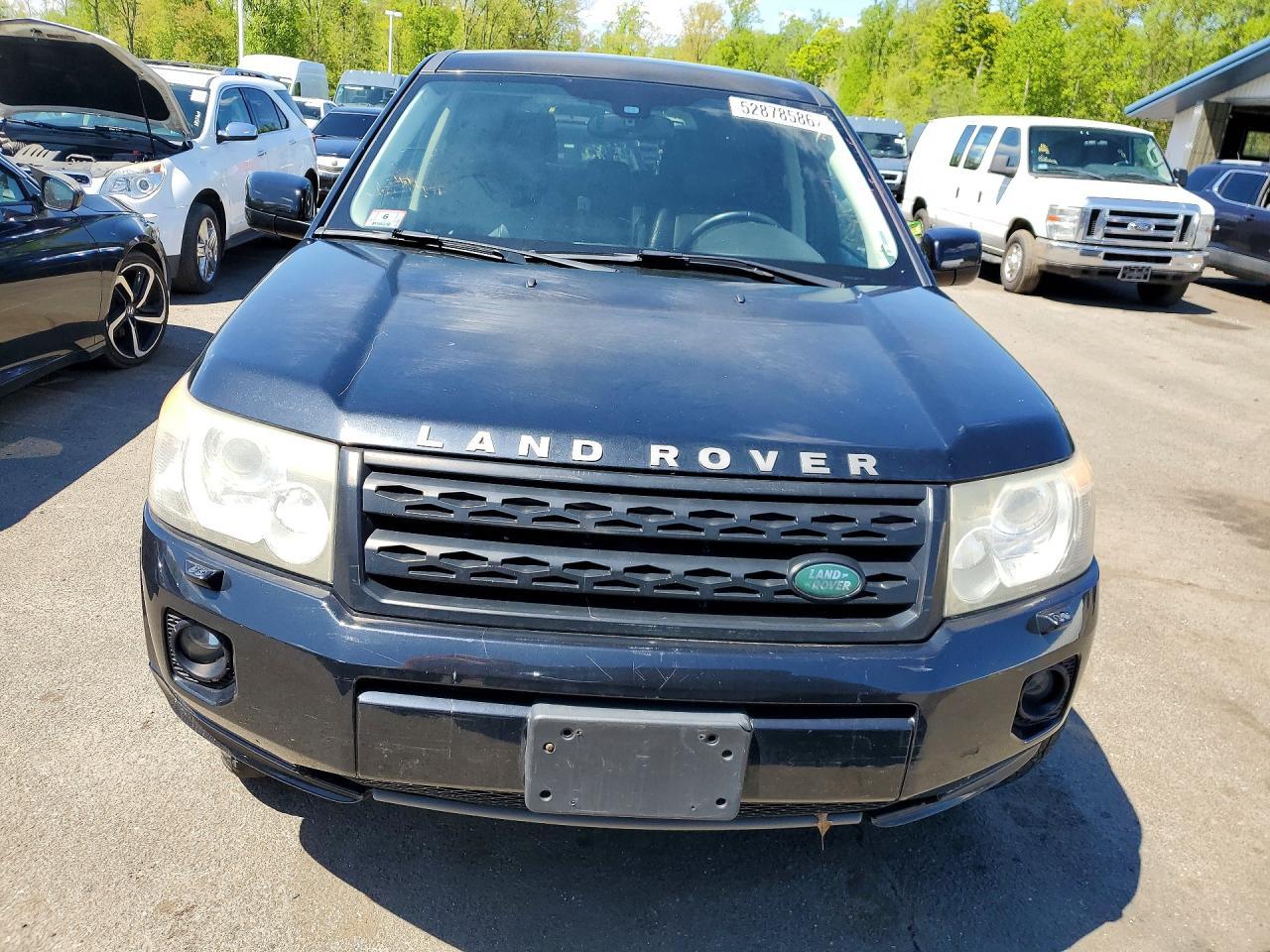2011 Land Rover Lr2 Hse - Image 5