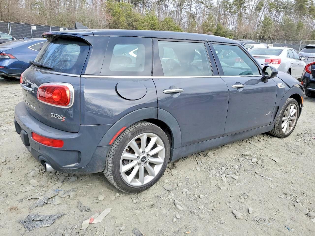2017 Mini Cooper S Clubman All4 - Фото 3