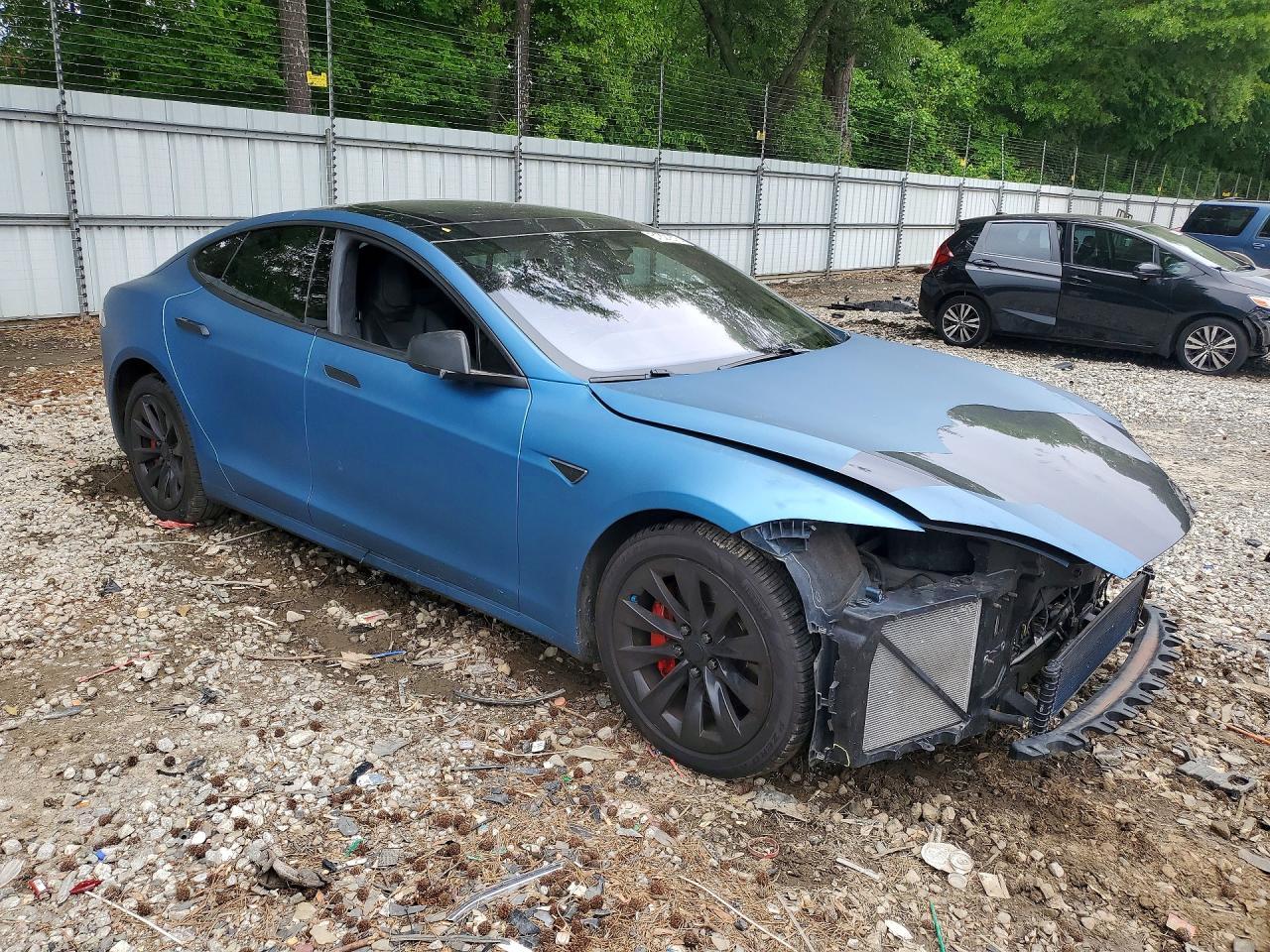 2016 Tesla Model S - Image 4