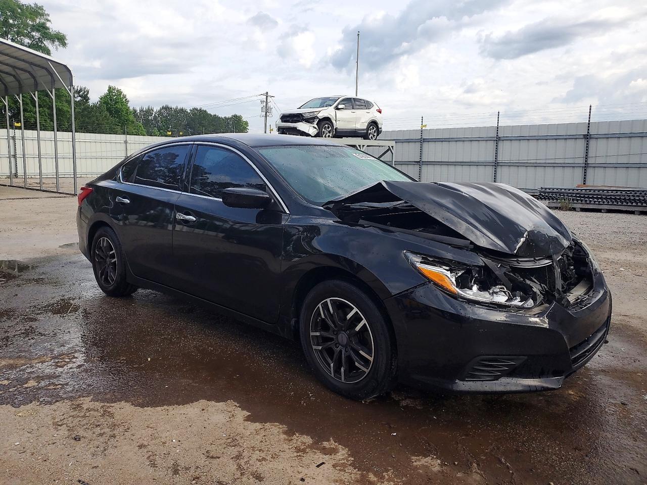 2016 Nissan Altima - Фото 4