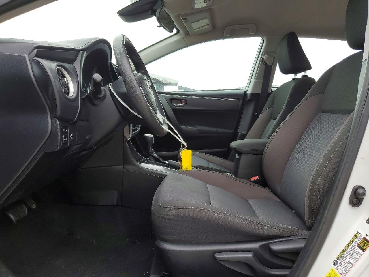 2017 Toyota Corolla Le - Image 7