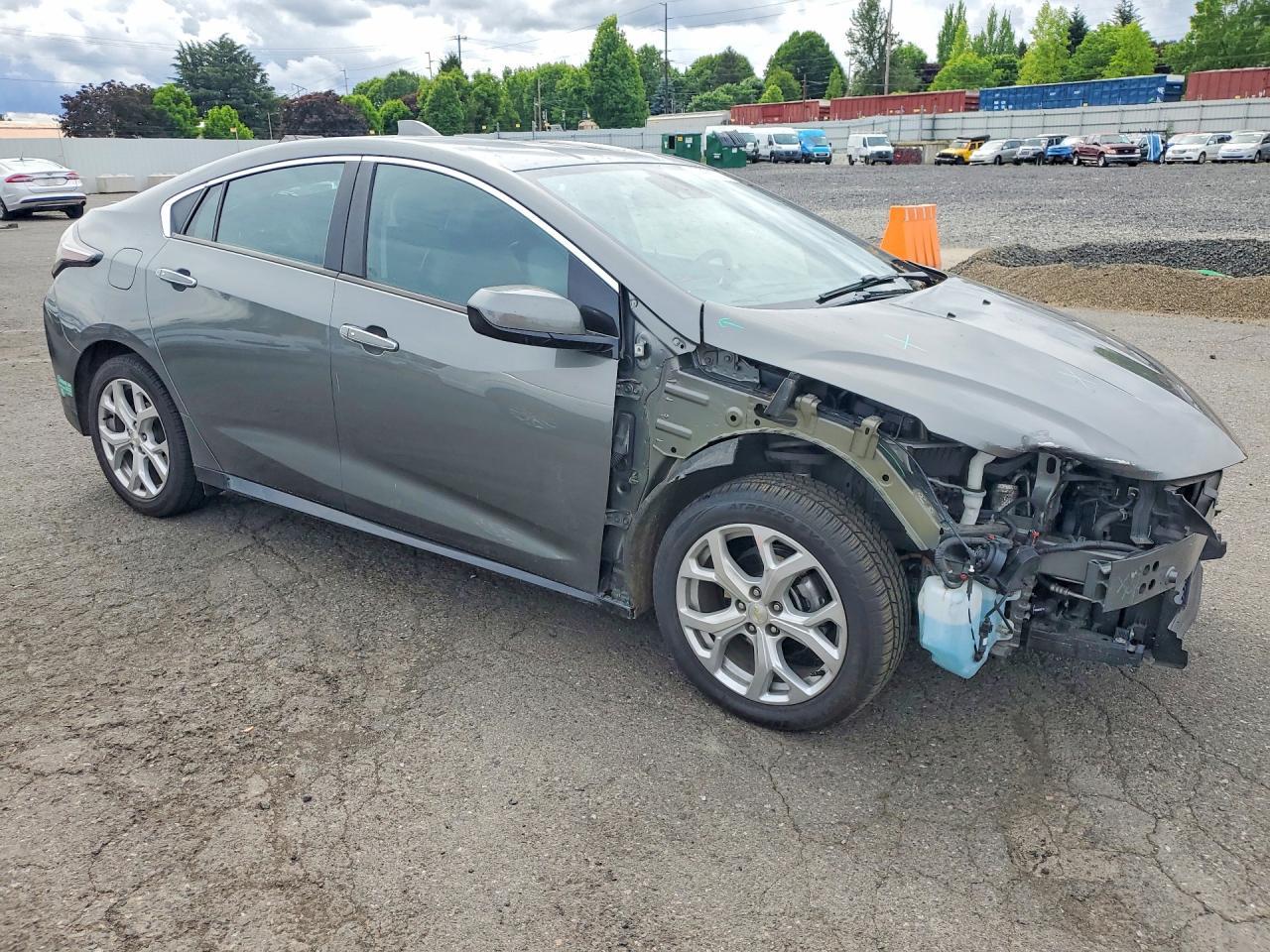 2016 Chevrolet Volt Ltz - Image 4